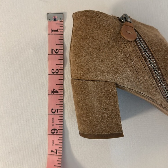 Kenneth Cole Gentle Souls Camelia slouch chunky heel shoes women’s size 6 - Picture 12 of 14